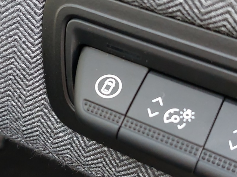 Used Renault Clio 2025 for sale - 76906951: Photo 14