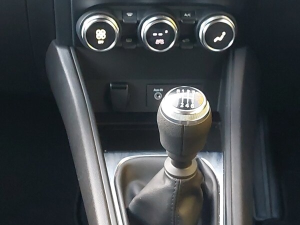 Used Renault Captur 2021 for sale - 76187820: Photo 11