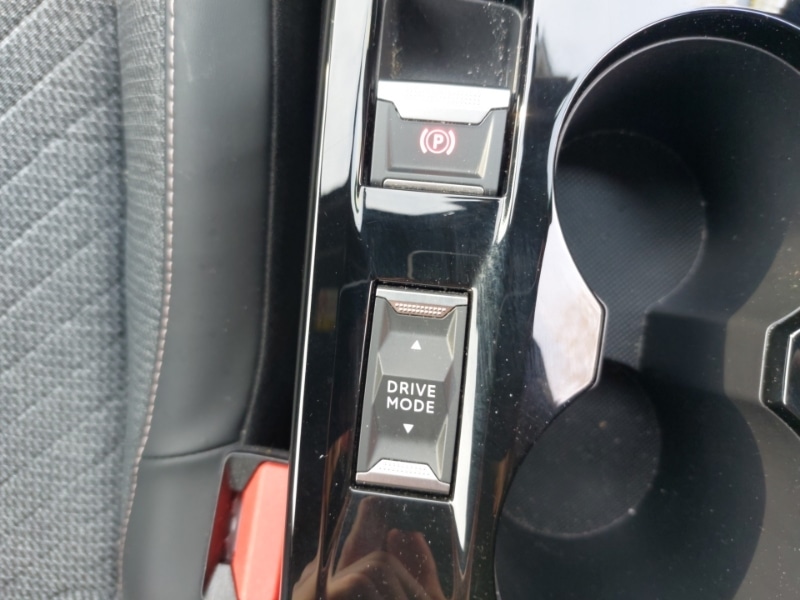 Used Peugeot 2008 2023 for sale - 78146842: Photo 17