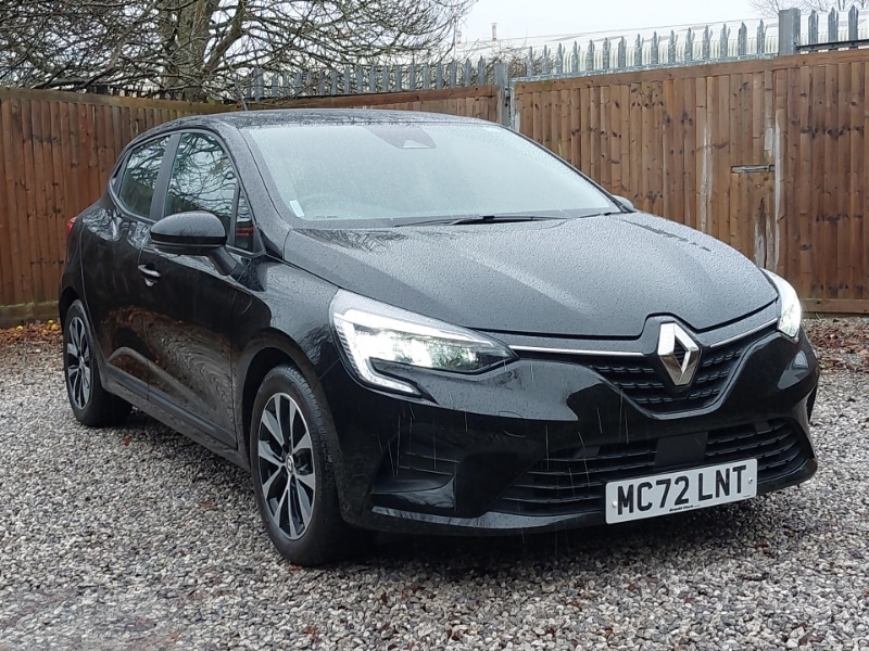 Used Renault Clio 2023 for sale - 76967271: Photo 1