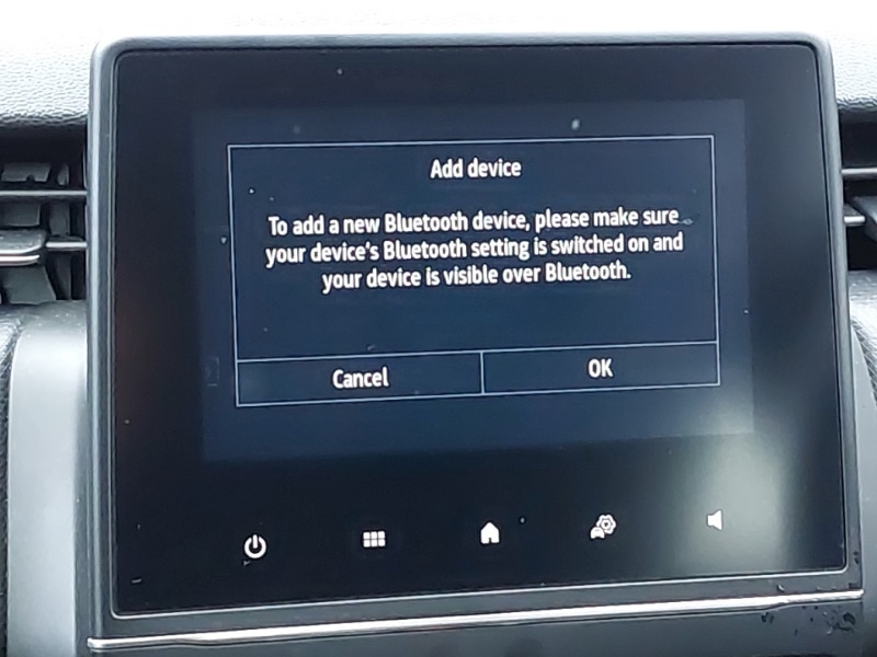 Used Renault Clio 2023 for sale - 76967271: Photo 10