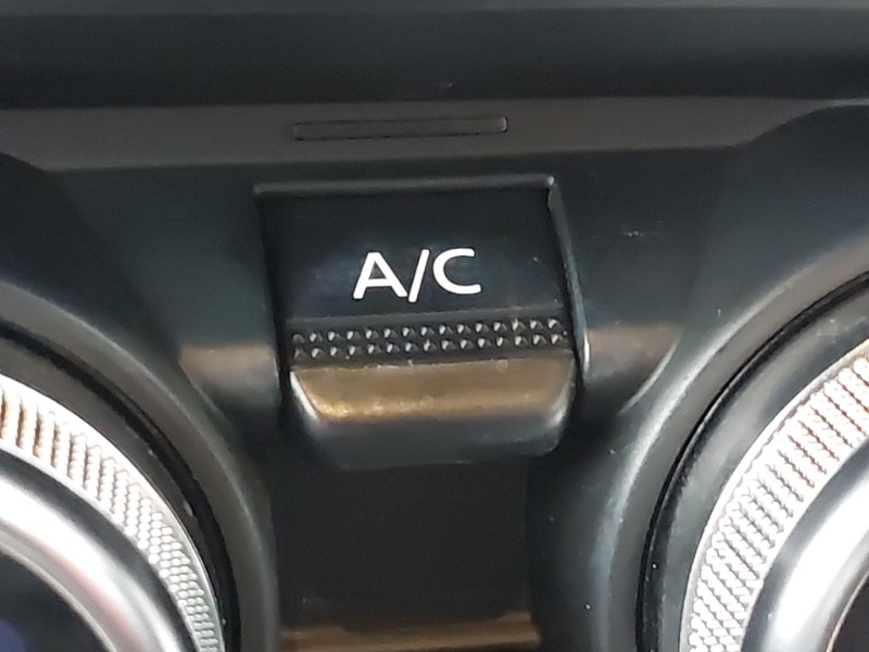 Used Renault Clio 2023 for sale - 76967271: Photo 13