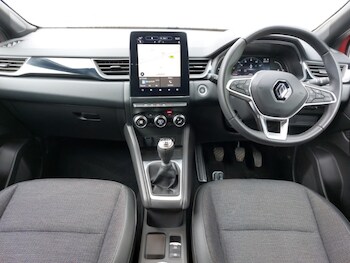 Used Renault Captur 2023 for sale - 78489942: Photo