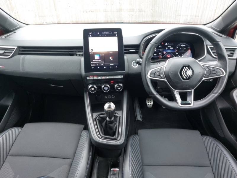 Used Renault Clio 2024 for sale - 78093568: Photo 2