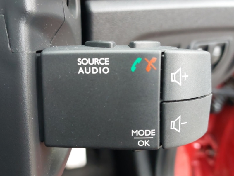 Used Renault Captur 2019 for sale - 78103469: Photo 15