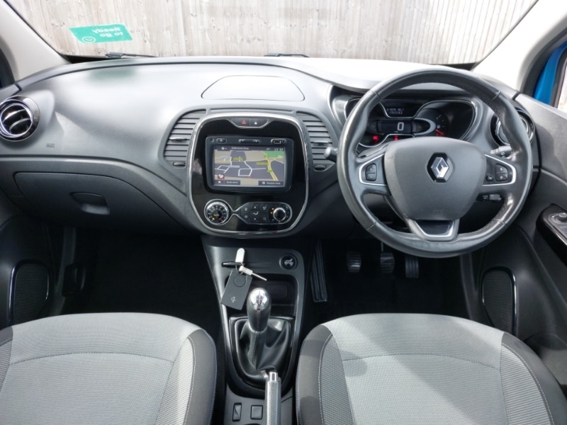 Used Renault Captur 2017 for sale - 78033318: Photo 2