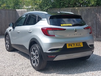 Used Renault Captur 2022 for sale - 79278659: Photo