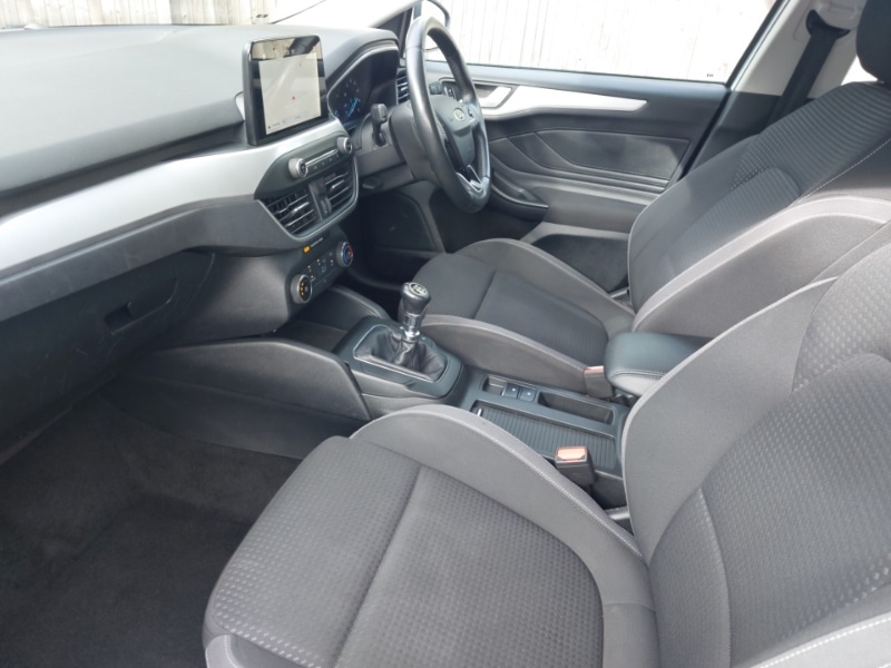 Used Ford Focus 2019 for sale - 76230041: Photo 5
