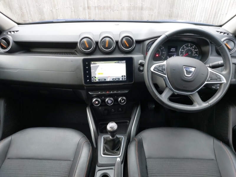 Used Dacia Duster 2023 for sale - 76387853: Photo 2