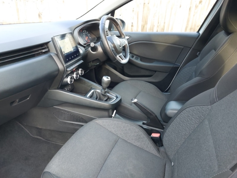 Used Renault Clio 2021 for sale - 77206142: Photo 5