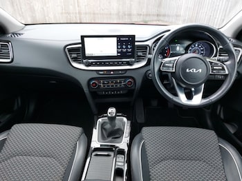 Used Kia Ceed 2024 for sale - 76478485: Photo