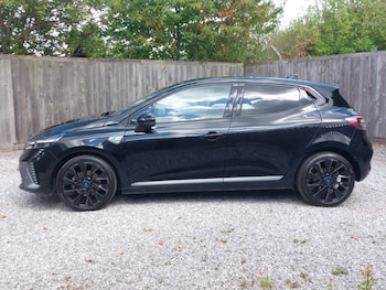 Used Renault Clio 2023 for sale - 79597644: Photo