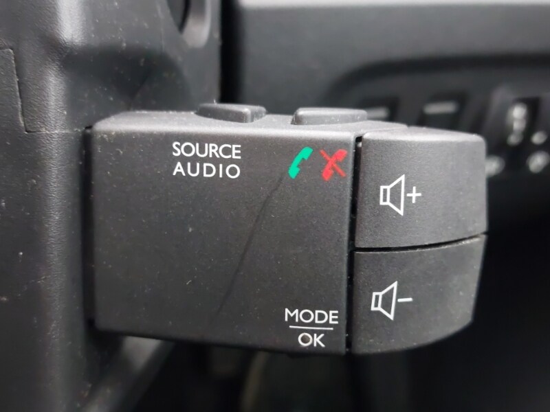 Used Renault Captur 2018 for sale - 77424141: Photo 18