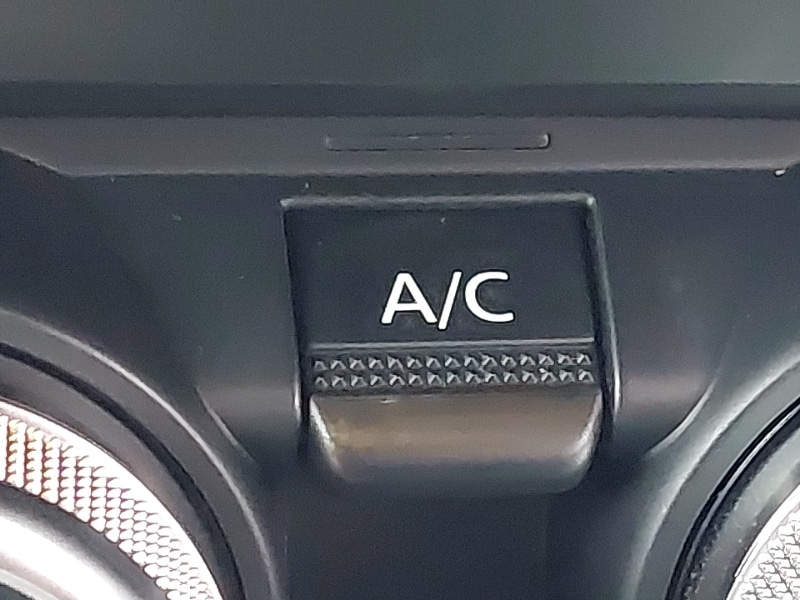 Used Renault Clio 2023 for sale - 77999815: Photo 17