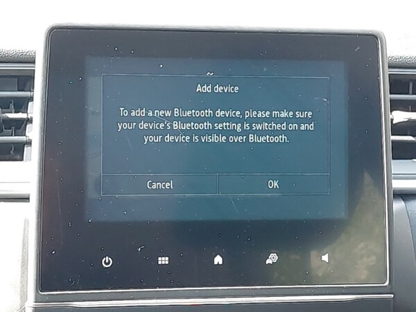 Used Renault Captur 2023 for sale - 76160308: Photo 10