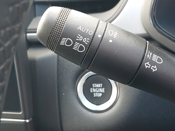 Used Renault Captur 2023 for sale - 76160308: Photo 16