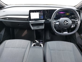 Used Renault Megane E Tech 2023 for sale - 78203213: Photo