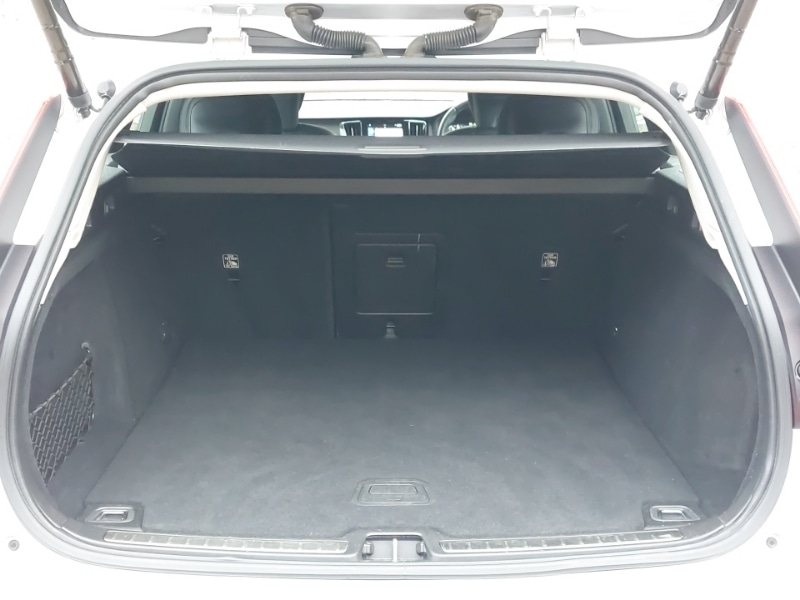 Used Volvo V60 2021 for sale - 77299562: Photo 8