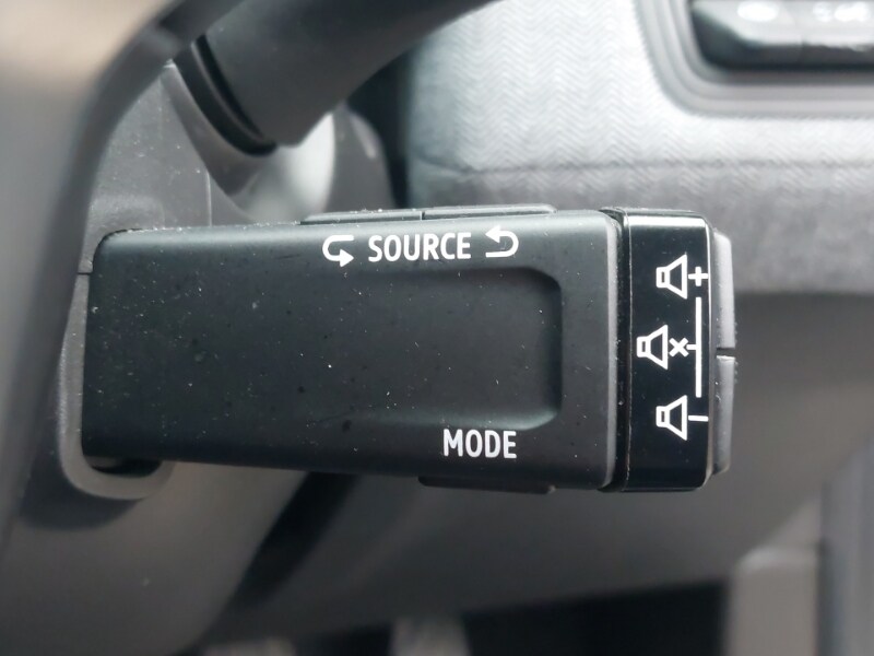 Used Renault Clio 2024 for sale - 76920271: Photo 19