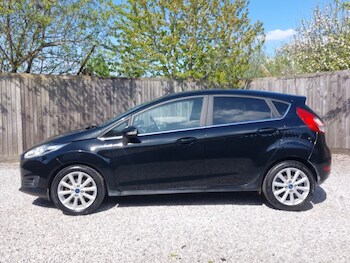 Used Ford Fiesta 2017 for sale - 78333484: Photo