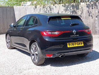 Used Renault Megane 2017 for sale - 78489928: Photo