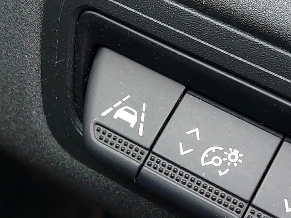 Used Renault Captur 2021 for sale - 76309205: Photo 13