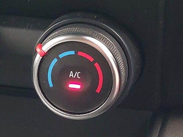Used Renault Captur 2021 for sale - 76309205: Photo 18