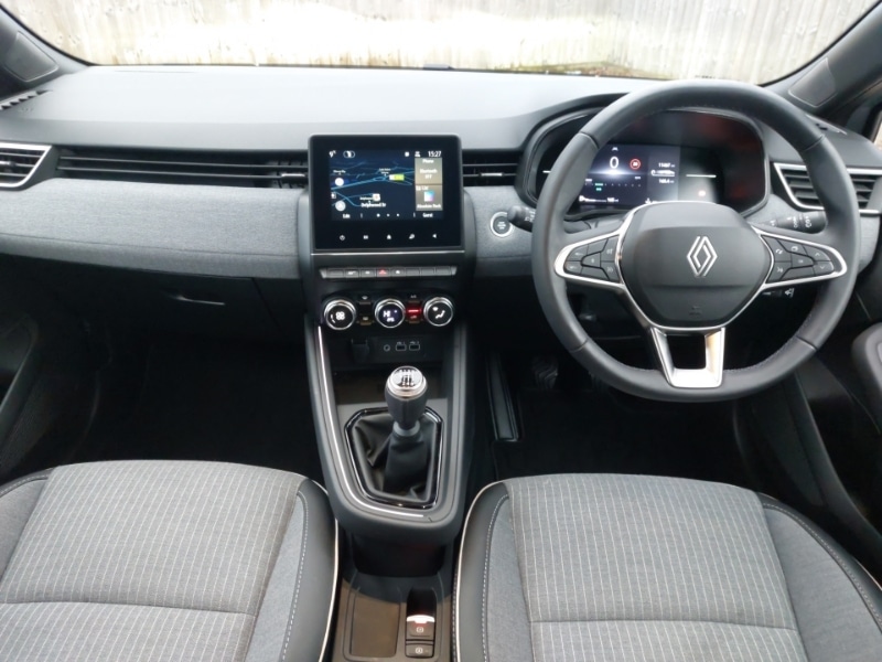 Used Renault Clio 2024 for sale - 77160371: Photo 2