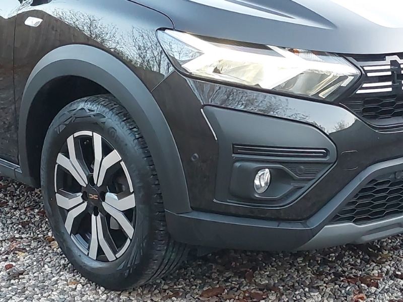 Used Dacia Sandero Stepway 2023 for sale - 76880296: Photo 9