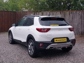Used Kia Stonic 2023 for sale - 79662187: Photo