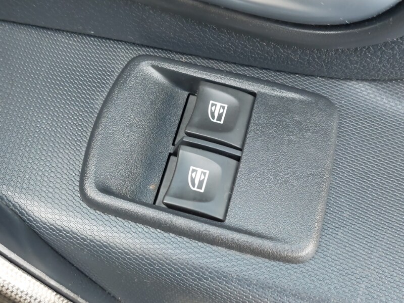 Used Dacia Sandero Stepway 2018 for sale - 78178534: Photo 14