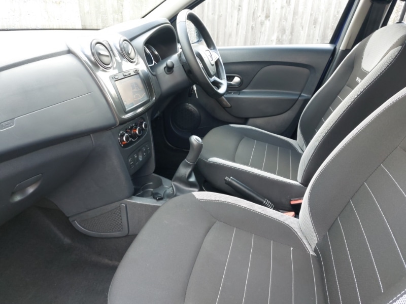 Used Dacia Sandero Stepway 2018 for sale - 78178534: Photo 5