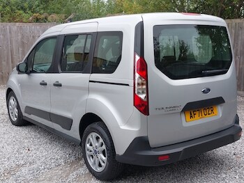 Used Ford Tourneo Connect 2021 for sale - 76091851: Photo