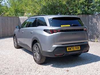 Used Peugeot 5008 2025 for sale - 79200838: Photo