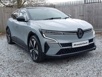 Used Renault Megane E Tech 2022 for sale - 77273153: Photo
