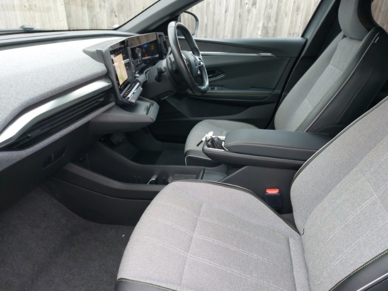 Used Renault Megane E Tech 2022 for sale - 77273153: Photo 5