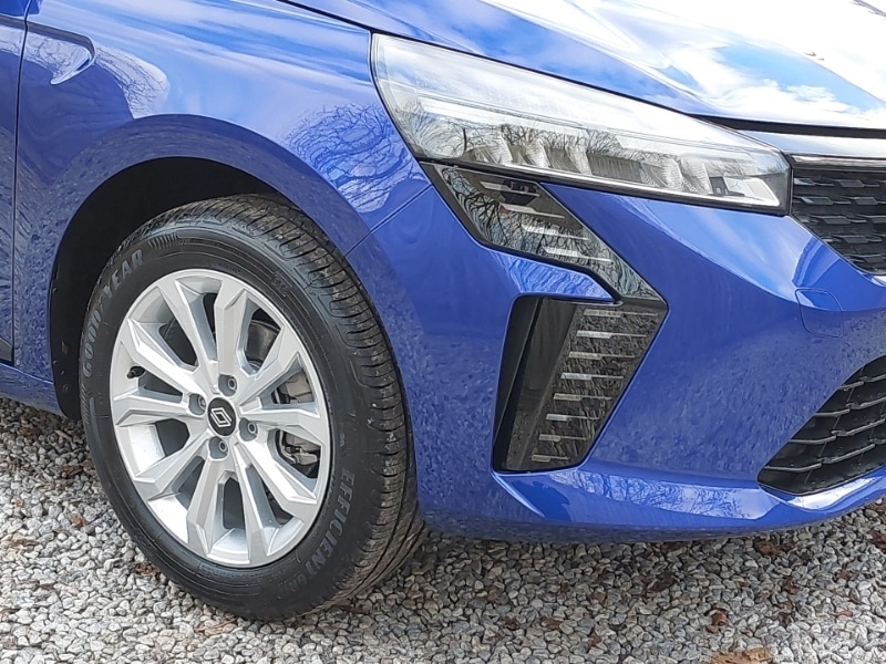 Used Renault Clio 2025 for sale - 76906928: Photo 9