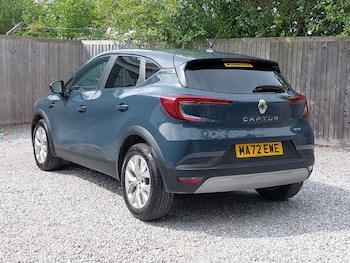 Used Renault Captur 2022 for sale - 79347898: Photo