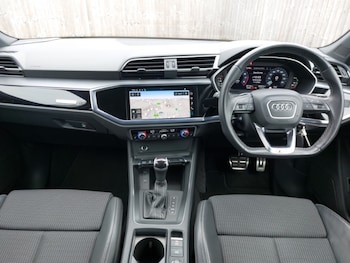 Used Audi Q3 2023 for sale - 78790948: Photo