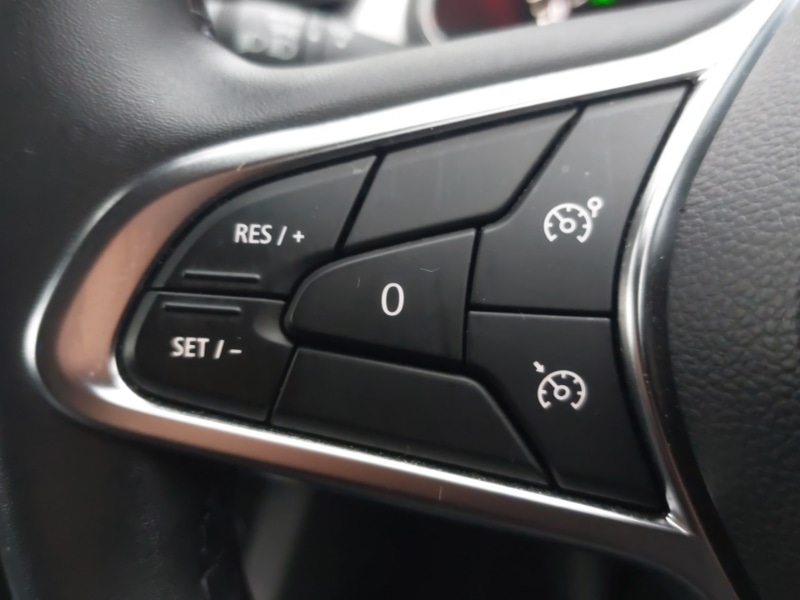 Used Renault Captur 2022 for sale - 76963804: Photo 15