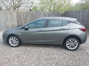 Used Vauxhall Astra 2017 for sale - 78327097: Photo