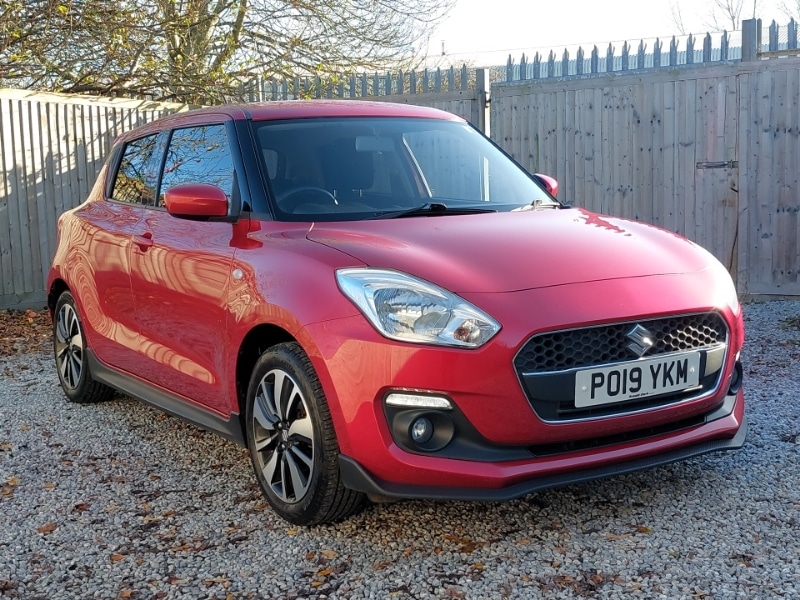 Used Suzuki Swift 2019 for sale - 76656747: Photo 1