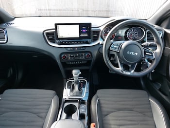Used Kia Ceed 2024 for sale - 75917378: Photo