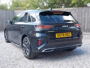 Used Kia Ceed 2024 for sale - 75917378: Photo