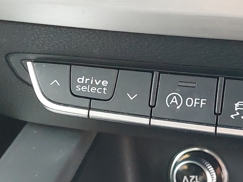 Used Audi A4 2018 for sale - 77736297: Photo 18