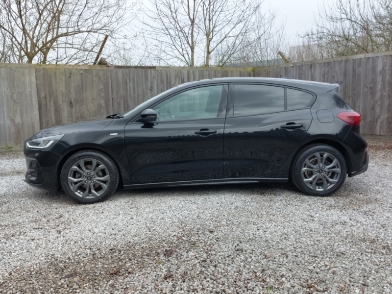 Used Ford Focus 2023 for sale - 77689647: Photo 4