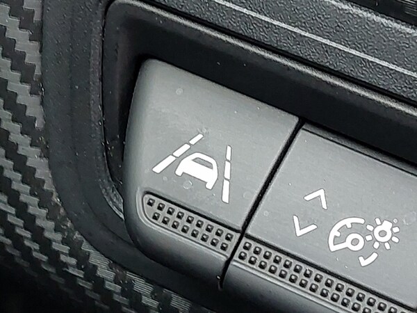 Used Renault Captur 2022 for sale - 76289195: Photo 12