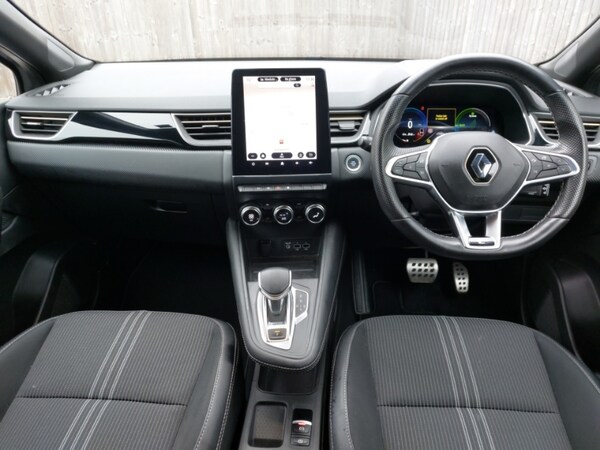 Used Renault Captur 2022 for sale - 76289195: Photo 2
