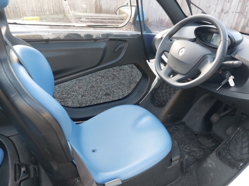 Used Renault Twizy 2017 for sale - 77208951: Photo 2