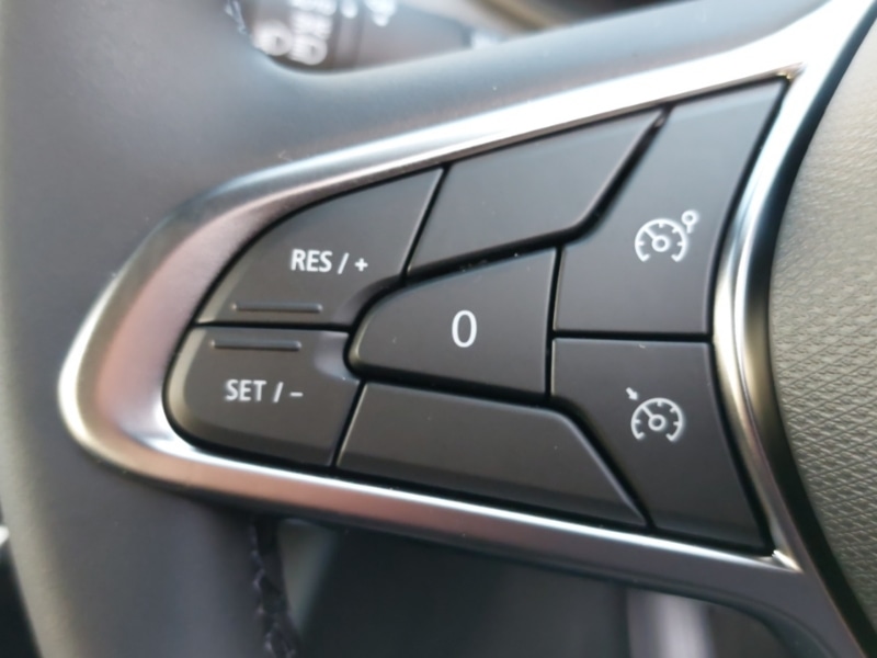 Used Renault Clio 2025 for sale - 76906945: Photo 16